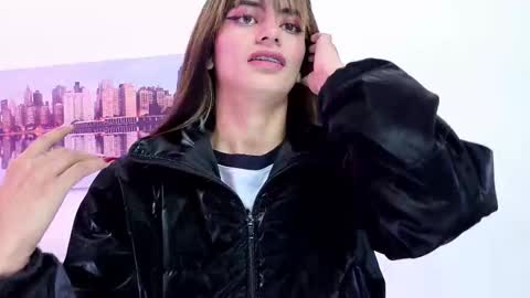 sofy_durand online show from March 27, 11:55 am