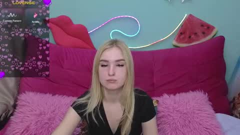 sofysoft online show from November 30, 7:48 am