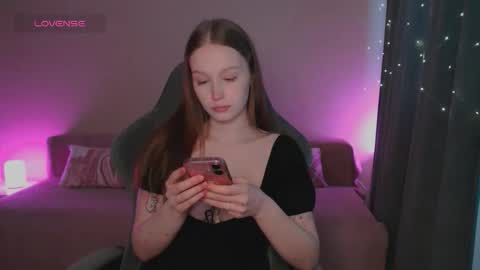 Jennifer Jenny Jen online show from February 16, 11:08 am