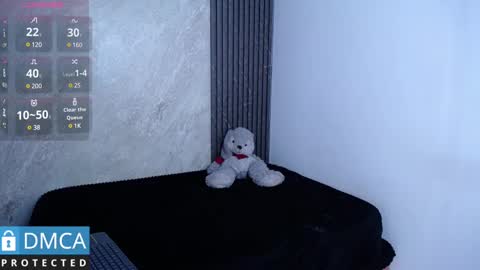 Sol  online show from February 28, 5:48 pm