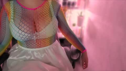 Gaby Solis online show from May 22, 5:42 pm