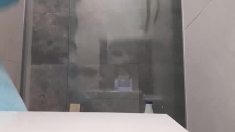 ShyGuy online show from November 11, 7:05 pm