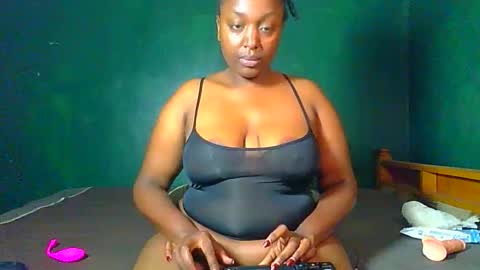 Solly bunny online show from April 16, 2:00 am