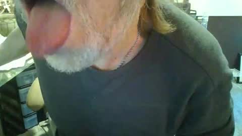 Solobliss online show from April 23, 4:41 pm