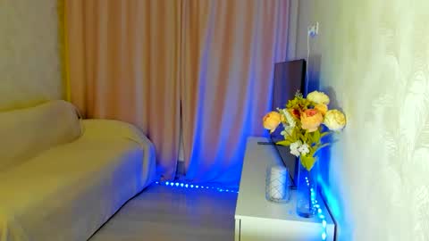 Snapshot of sonia_cb chatting on October 21, 10:02 pm sonia online show from October 21, 10:02 pm