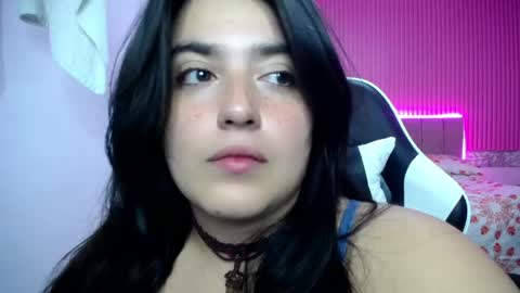 sonic_jess07 online show from April 14, 9:01 am