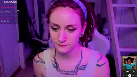 Snapshot of sonicsupergirl chatting on October 10, 6:08 am Rie online show from October 10, 6:08 am