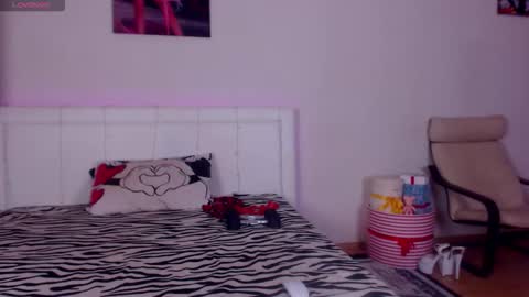 Sonja Ray online show from October 10, 8:20 am