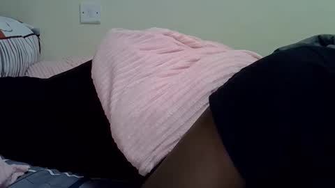 sonnia02 online show from December 16, 4:41 am