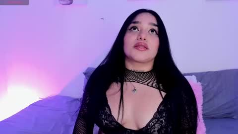 Snapshot of soofii_james chatting on February 23, 10:09 pm sofi  online show from February 23, 10:09 pm