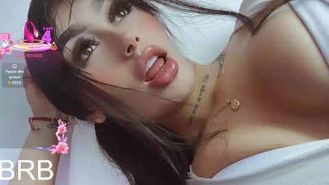 Sophi online show from March 8, 2:19 pm