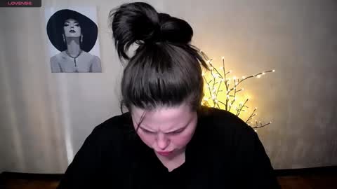 sophia__olsen online show from September 11, 5:52 am