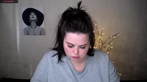 sophia__olsen online show from September 22, 5:55 am