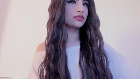 Sophia online show from February 9, 9:06 pm