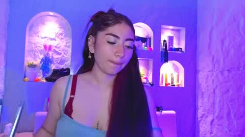 Sophia online show from March 31, 3:07 am