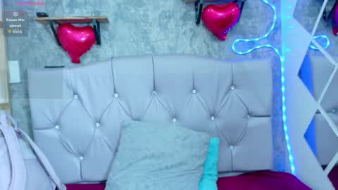 Sophie online show from March 12, 11:47 am