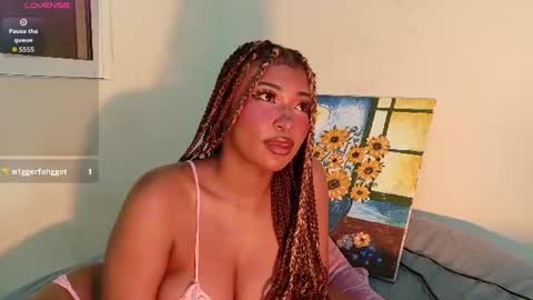 Sophie online show from July 9, 1:42 am