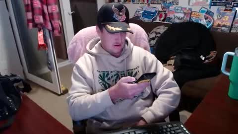 Snapshot of sophiaroze chatting on January 29, 9:01 am sophiaroze online show from January 29, 9:01 am