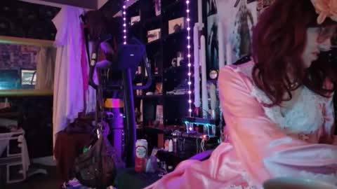 Sophie Satin1980 online show from May 23, 11:45 pm