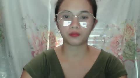 sophie_193 online show from May 9, 3:56 am