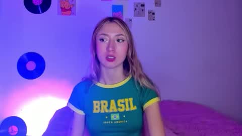 Sophie online show from January 10, 6:08 am