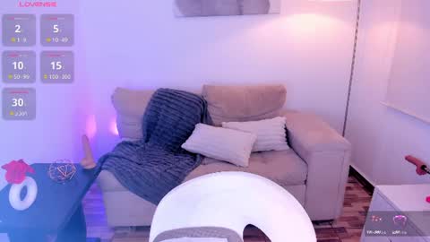 Sophie online show from June 26, 2:28 am