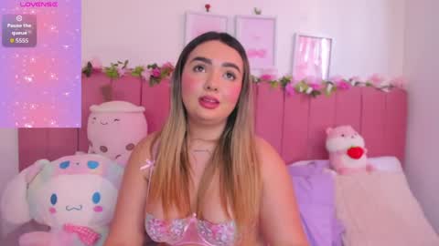sophiee rosee online show from April 18, 7:07 pm
