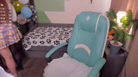 Snapshot of sophieee_lee chatting on September 25, 11:06 am Sophie online show from September 25, 11:06 am