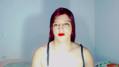 sophiehillsxo online show from July 22, 3:30 am