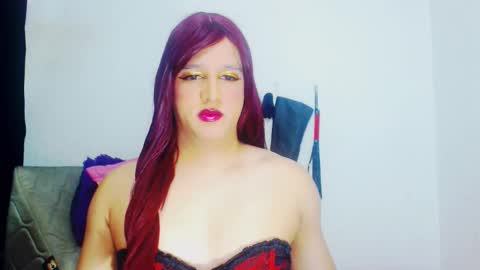 sophiehillsxo online show from November 22, 4:38 pm