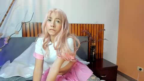 Sophie Johns online show from January 9, 7:08 pm