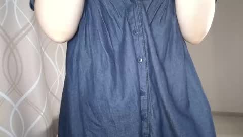 Sophiemisss online show from November 2, 9:20 am