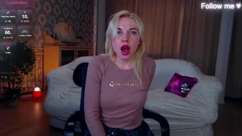 Lisa online show from April 3, 3:57 am