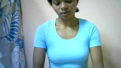 sourayaa online show from May 29, 6:44 am