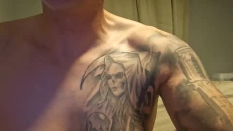 southboy2410 online show from November 2, 10:32 pm