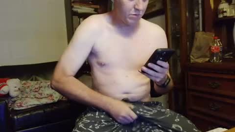 Southernblueyes online show from July 2, 1:03 am