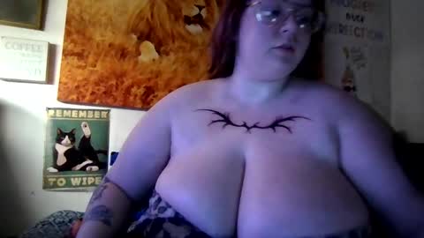 Snapshot of southernsin777 chatting on October 6, 12:56 pm ivy online show from October 6, 12:56 pm