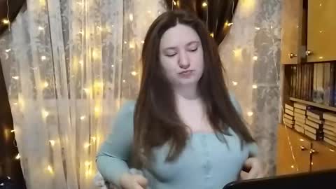 sovagloomy online show from January 11, 2:23 pm