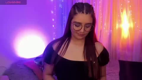 Snapshot of soy_anny_1 chatting on October 12, 12:47 am soy_anny_1 online show from October 12, 12:47 am