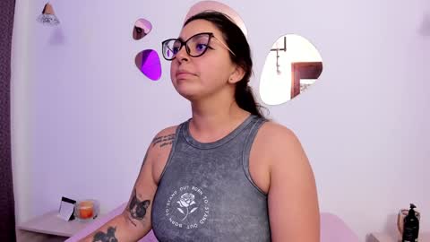 Sami Diaz   online show from January 29, 5:56 pm