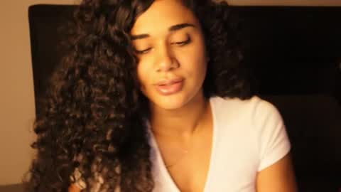 You want to talk to me more personal follow me in My Channel VIP  50 the discount       online show from November 21, 11:47 pm