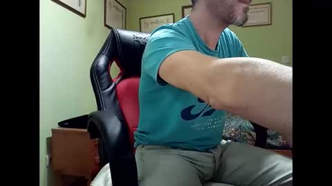 Manu  online show from February 22, 10:23 pm