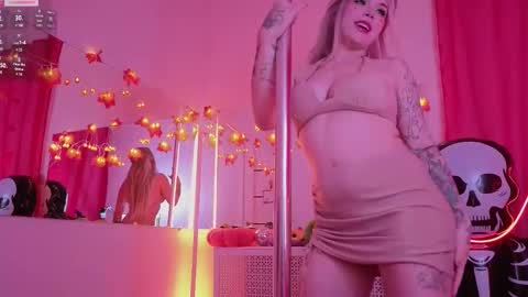  SparkleMona  online show from October 26, 2:34 am