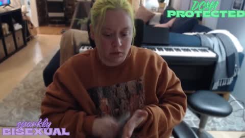 sparklybisexual online show from November 10, 2:47 am