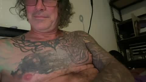 specter1972 online show from August 7, 11:47 pm