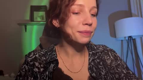 spicy___caramel online show from November 15, 4:52 pm