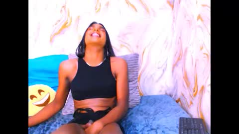 spicybarbie4u online show from March 10, 6:34 pm