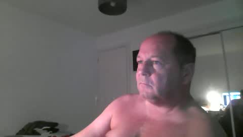 Snapshot of spidey1051a chatting on October 25, 8:13 am spidey1051a online show from October 25, 8:13 am
