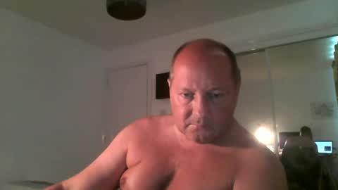 spidey1051a online show from June 12, 10:47 am