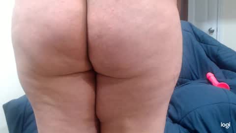 Snapshot of spirituallyhorny chatting on September 15, 3:08 am inexperienced  curious online show from September 15, 3:08 am